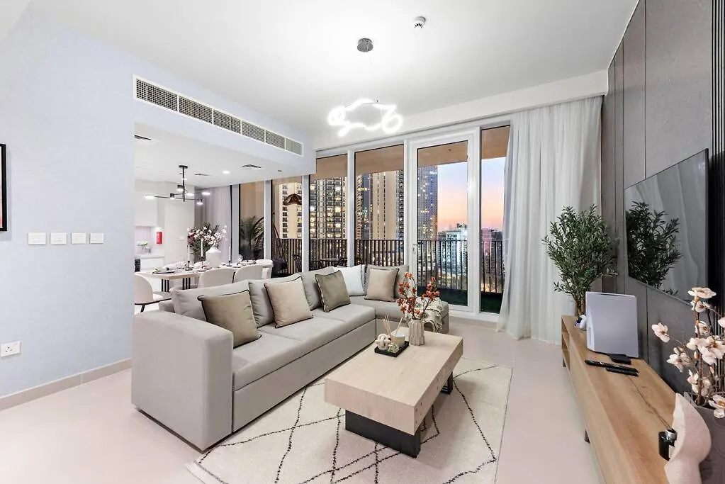 First Class 2Br Stylish Bliss Dubai