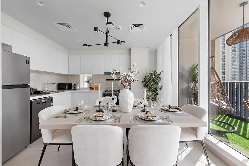Apartment First Class 2Br Stylish Bliss Dubai United Arab Emirates